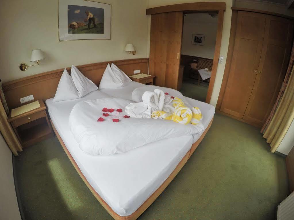 Hotel Pillerseehof Sankt Ulrich am Pillersee Esterno foto